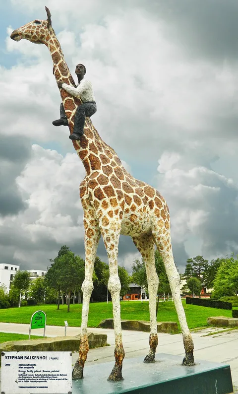 Stephan Balkenhol, Mann auf Giraffe