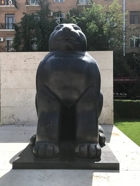 Fernando Botero, Cat