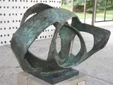 Barbara Hepworth, Oval form (Trezion)