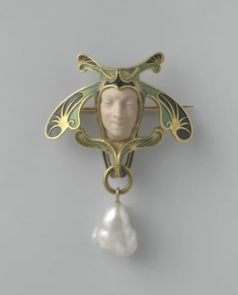 René Lalique, Broche in de vorm van een narrenkop