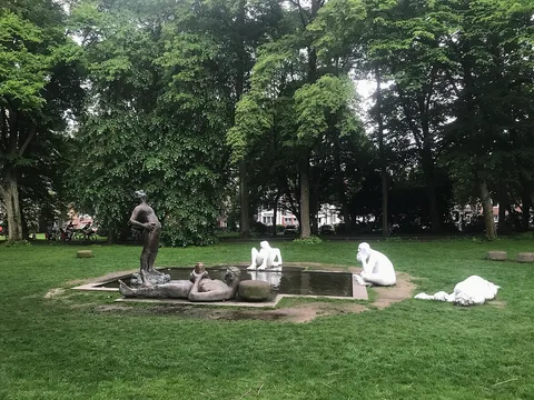 Nicole Eisenman, Sketch for a Fountain