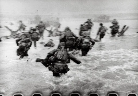 Robert Capa, The Magnificent Eleven