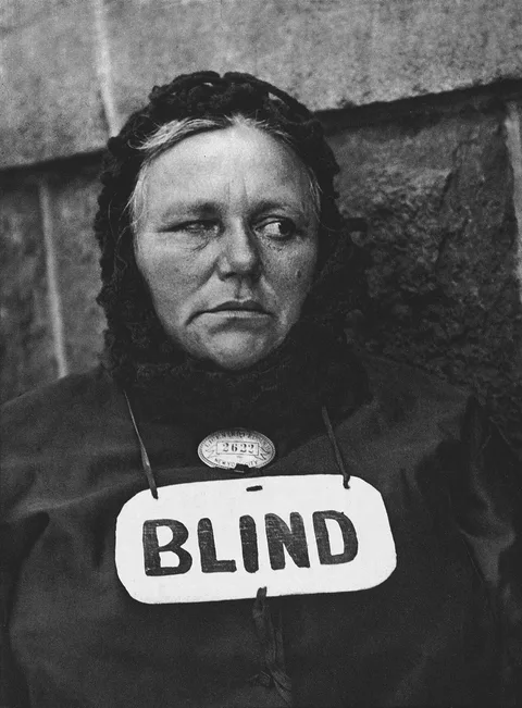 Paul Strand, Blind