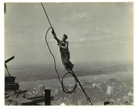 Lewis Hine, Icarus, Empire State Building
