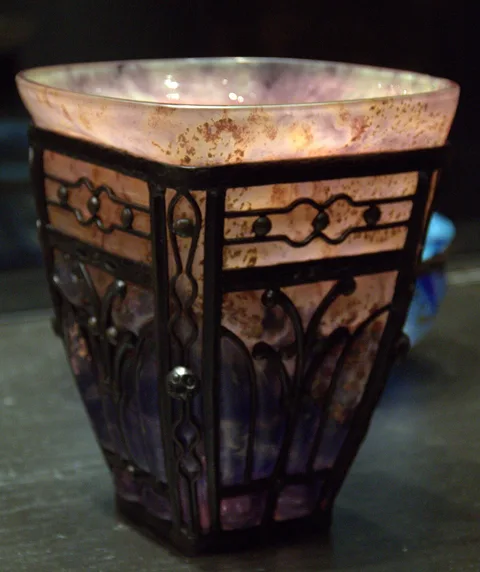 Louis Majorelle, Vase verre de jade