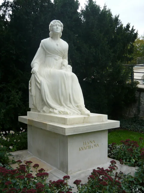 Jan Štursa, monument to Hana Kvapilová