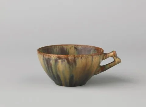 Pierre-Adrien Dalpayrat, Set of Two Cups and Saucers