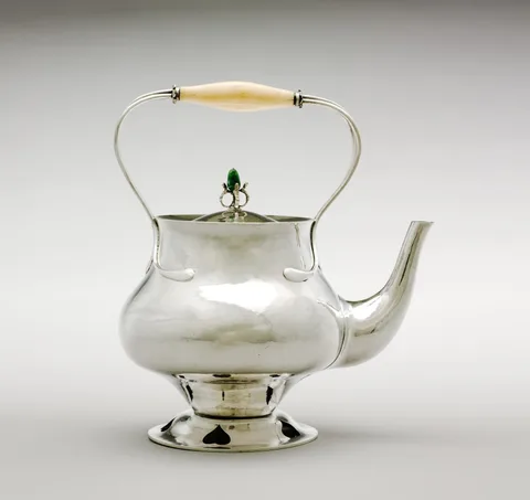 Charles Robert Ashbee, Kettle