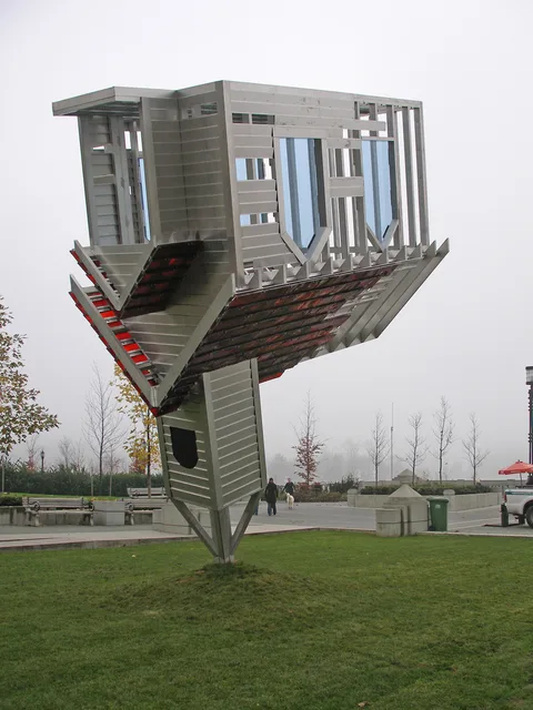 Dennis Oppenheim, Device to Root out Evil
