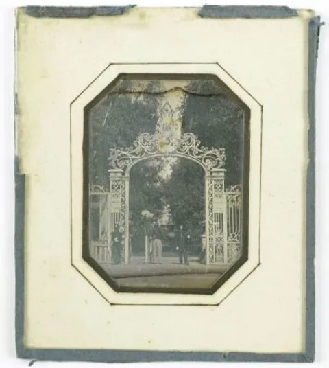 Hermann Krone, Poort op de Wereldtentoonstelling in Parijs 1855