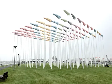Daniel Buren, Le Vent Souffle Où Il Veut