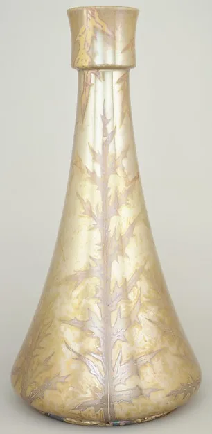 Clement Massier, Vase