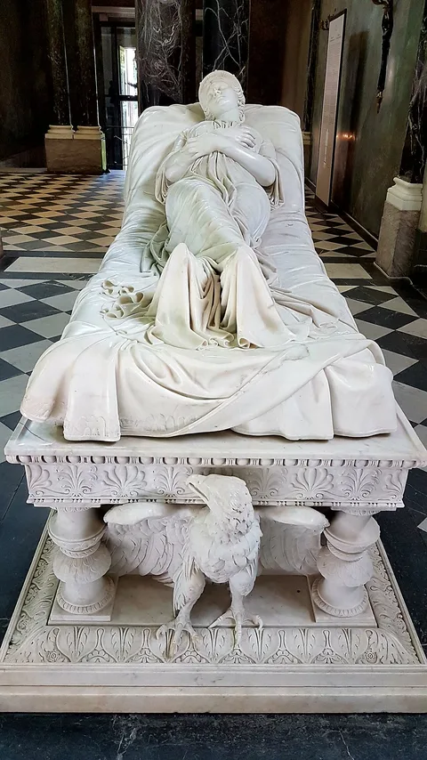 Christian Daniel Rauch, Tomb of Luise von Preußen (Berlin)