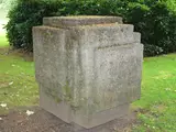 Hans Steinbrenner, Cuboid Sculpture