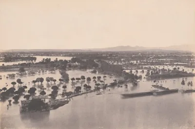 Édouard Baldus, Avignon (Flood of 1856) (Avignon [Inondation de 1856])