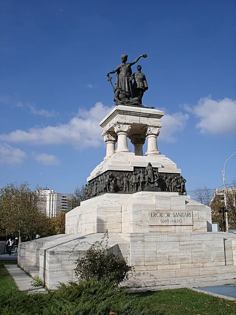 Raffaello Romanelli, Monument to the Sanitary Heroes, Bucharest