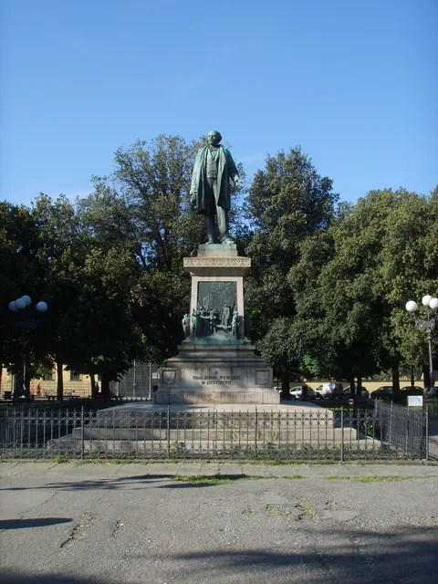 Raffaello Romanelli, Monument to Ubaldino Peruzzi