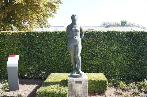 Wieland Förster, Stehende