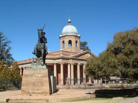 Coert Laurens Steynberg, equestrian statue of Christiaan de Wet
