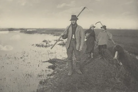 Peter Henry Emerson, Coming Home from the Marshes