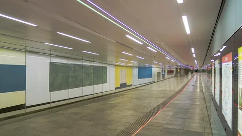 Ernst Caramelle, Installation "Ohne Titel" by Ernst Caramelle, Opernpassage, Vienna