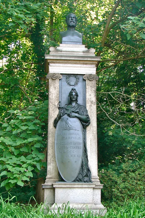 Augustus Saint-Gaudens, James Garfield Memorial, Philadelphia