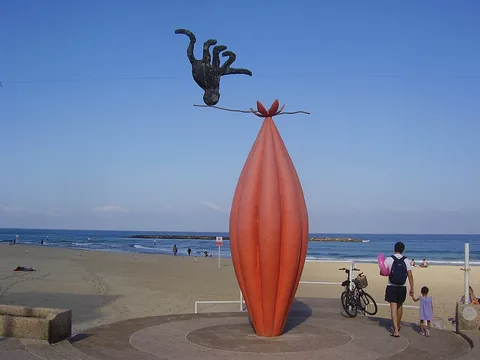 Zadok Ben David, Beyond the Limit