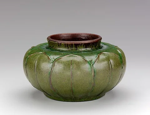 William J. Walley, Vase