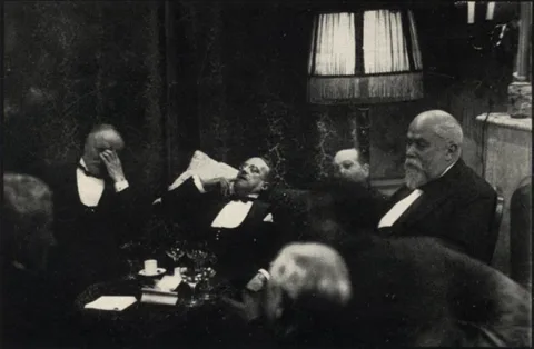 Erich Salomon, The Hague