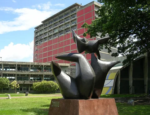Baltasar Lobo, Maternidad