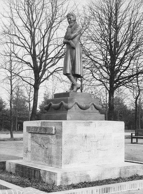 Hugo Lederer, Heinrich Heine Memorial