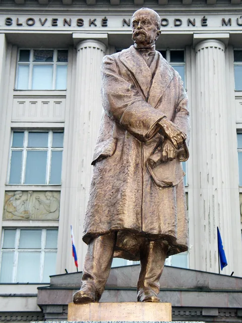 Ladislav Šaloun, Statue of Tomáš Garrigue Masaryk in Bratislava