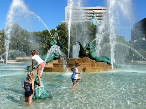 Alexander Stirling Calder, Swann Memorial Fountain
