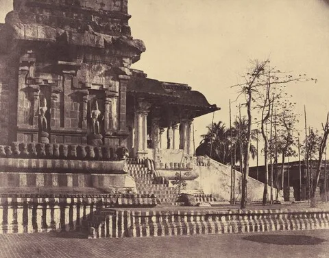 Linnaeus Tripe, Tanjore: Great Pagoda, Entrance Looking Outwards