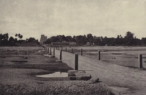 Linnaeus Tripe, Madura: The Vygay River, with Causeway, across to Madura