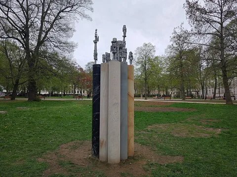Osmar Osten, Oben-Mit