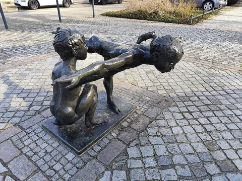 Siegfried Krepp, Children doing gymnastics