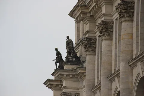 Rudolf Maison, spiritual and practical forces of the modern state