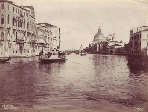Carlo Naya, n. 210 - Venezia - Canal Grande