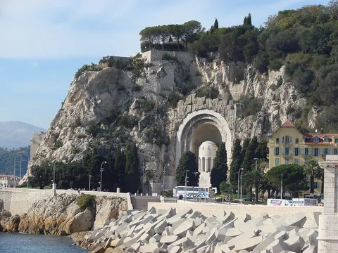 Alfred Janniot, Monument aux morts de Rauba-Capeù