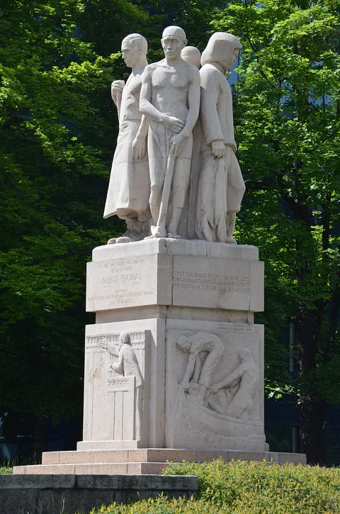 Paul Landowski, Albert Thomas monument in Geneva