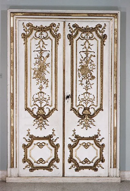 François de Cuvilliés, Four doors with trims and one set of entre-portes