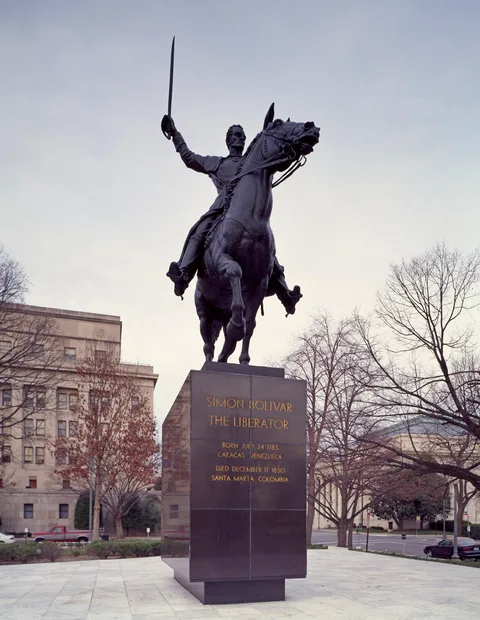 Felix de Weldon, Equestrian statue of Simón Bolívar