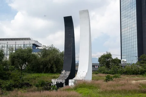 Ángela Gurría, Signals
