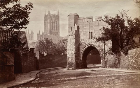 James Valentine, Pottergate, Lincoln, England