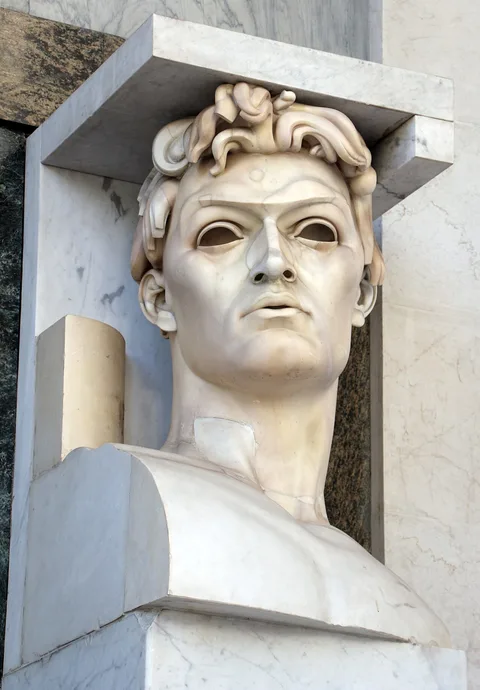 Adolfo Wildt, statue of Damiano Chiesa