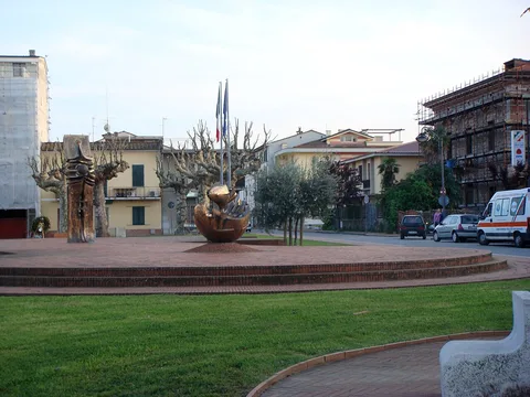 Iorio Vivarelli, Monuments and memorials in Ponte Buggianese