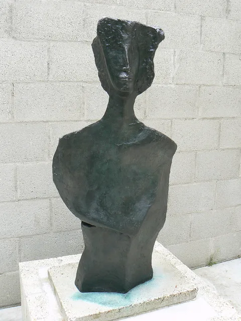 Mario Negri, Il grande busto
