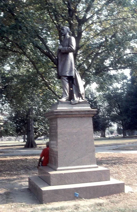 William Couper, Statue of Joseph Bryan