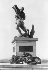 Charles Web Gilbert, Australian 2nd Division Memorial